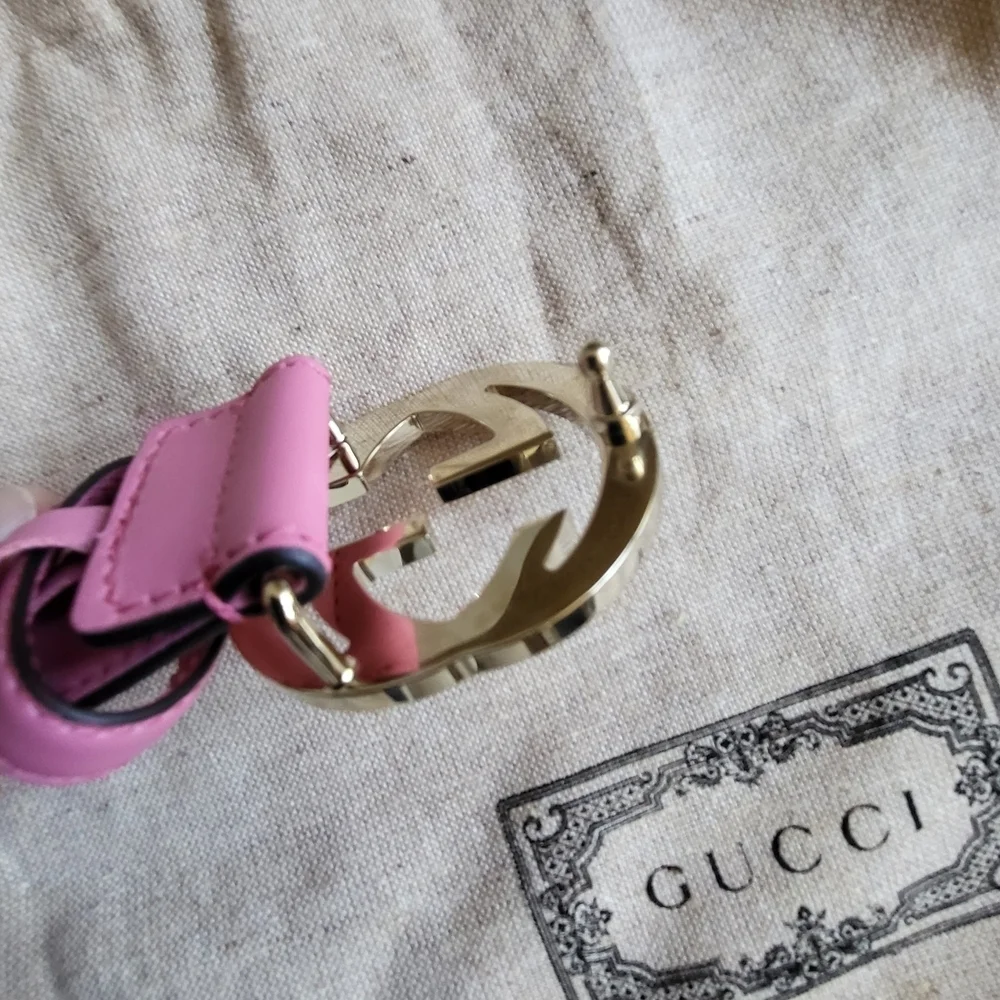 New Gucci Belt Leather Interlocking GG Buckle Gold Pink Belt..Authentic!!